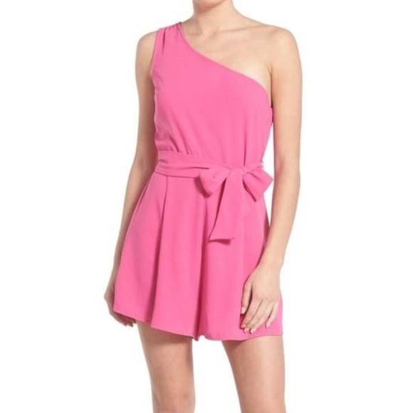 LEITH | One Shoulder Romper - Picture 3 of 5